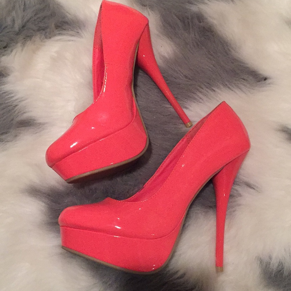 Hot coral heels.